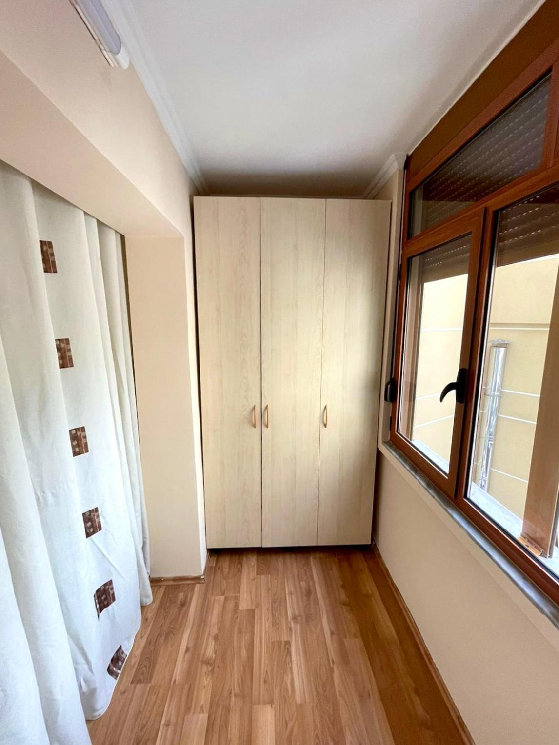 Skanderbeg Square Apartment 02 Tirana Eksteriør billede
